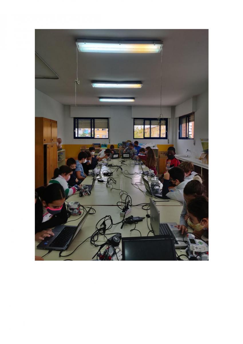 Memoria CEIP Antonio Machado-18 page-0001