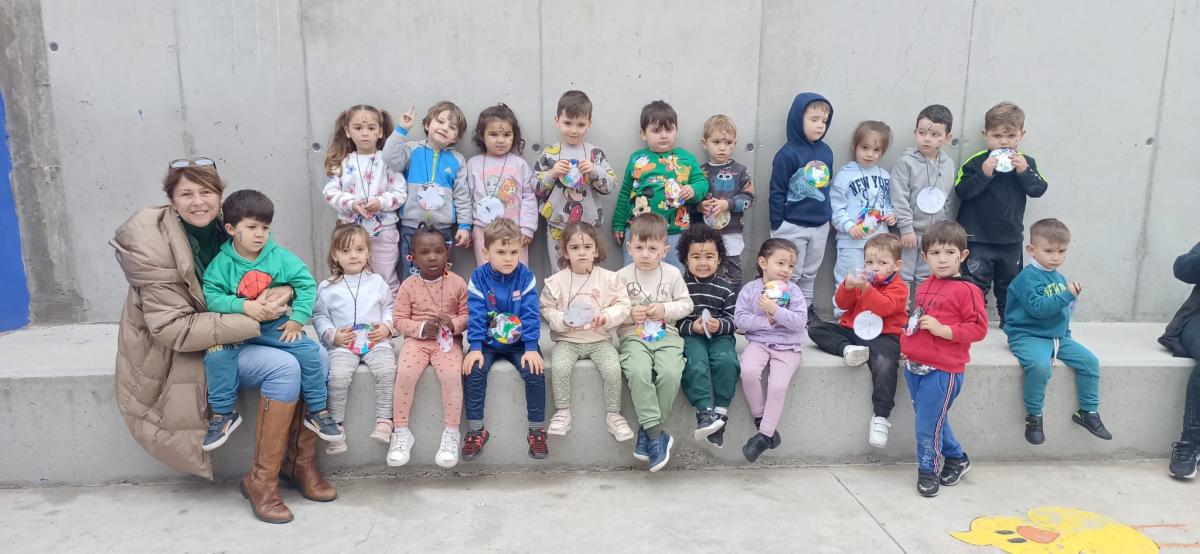 f2bc55fd-c2fa-4c53-a819-6cab10aa836a