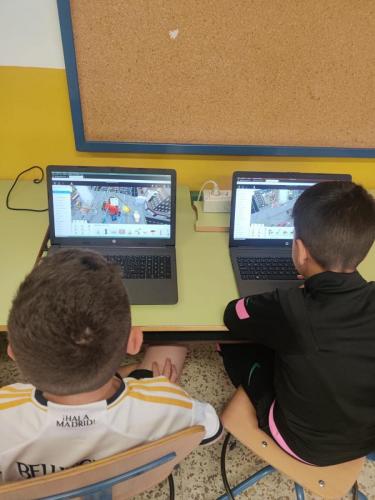 b950dd9a-df73-4615-aa7a-ce02064e0378 (1)