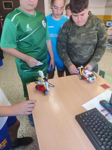 c98b2bb9-6939-4b84-8491-fd8e1d646958 (1)